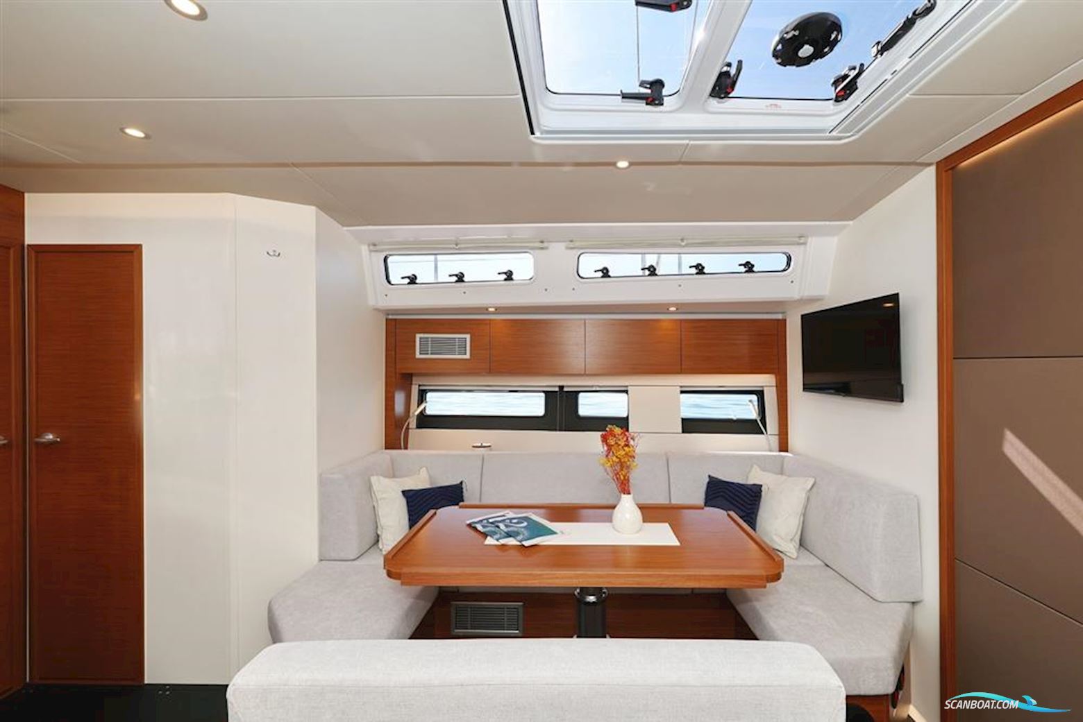 Hanse 510