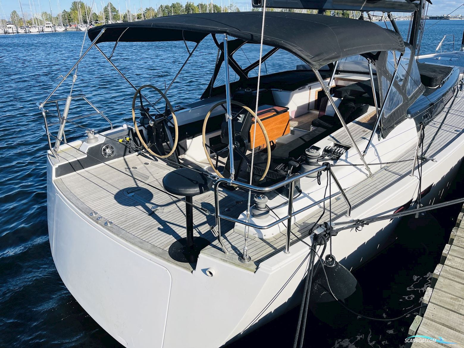 Hanse 545