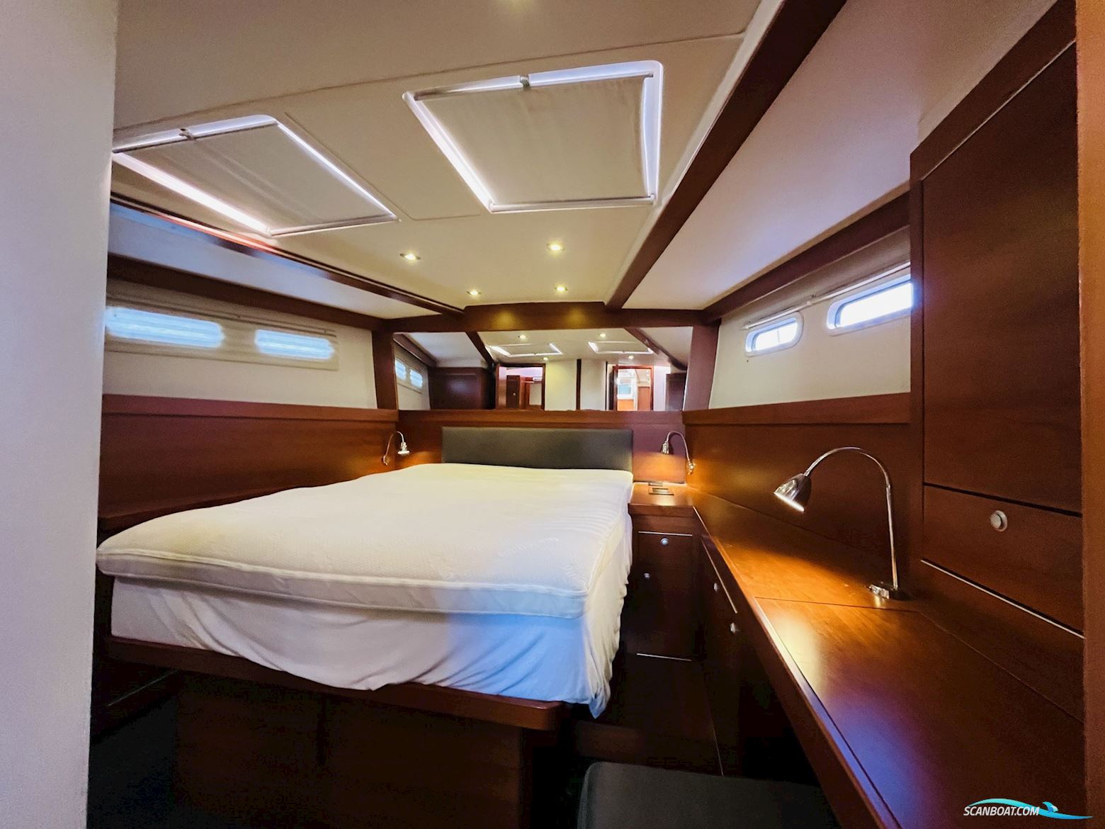 Hanse 545