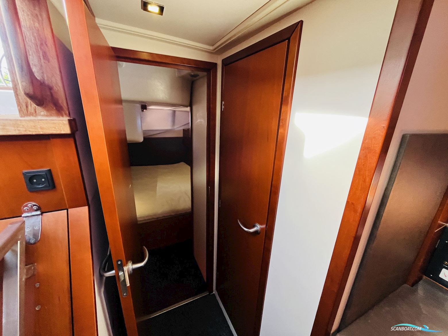Hanse 545