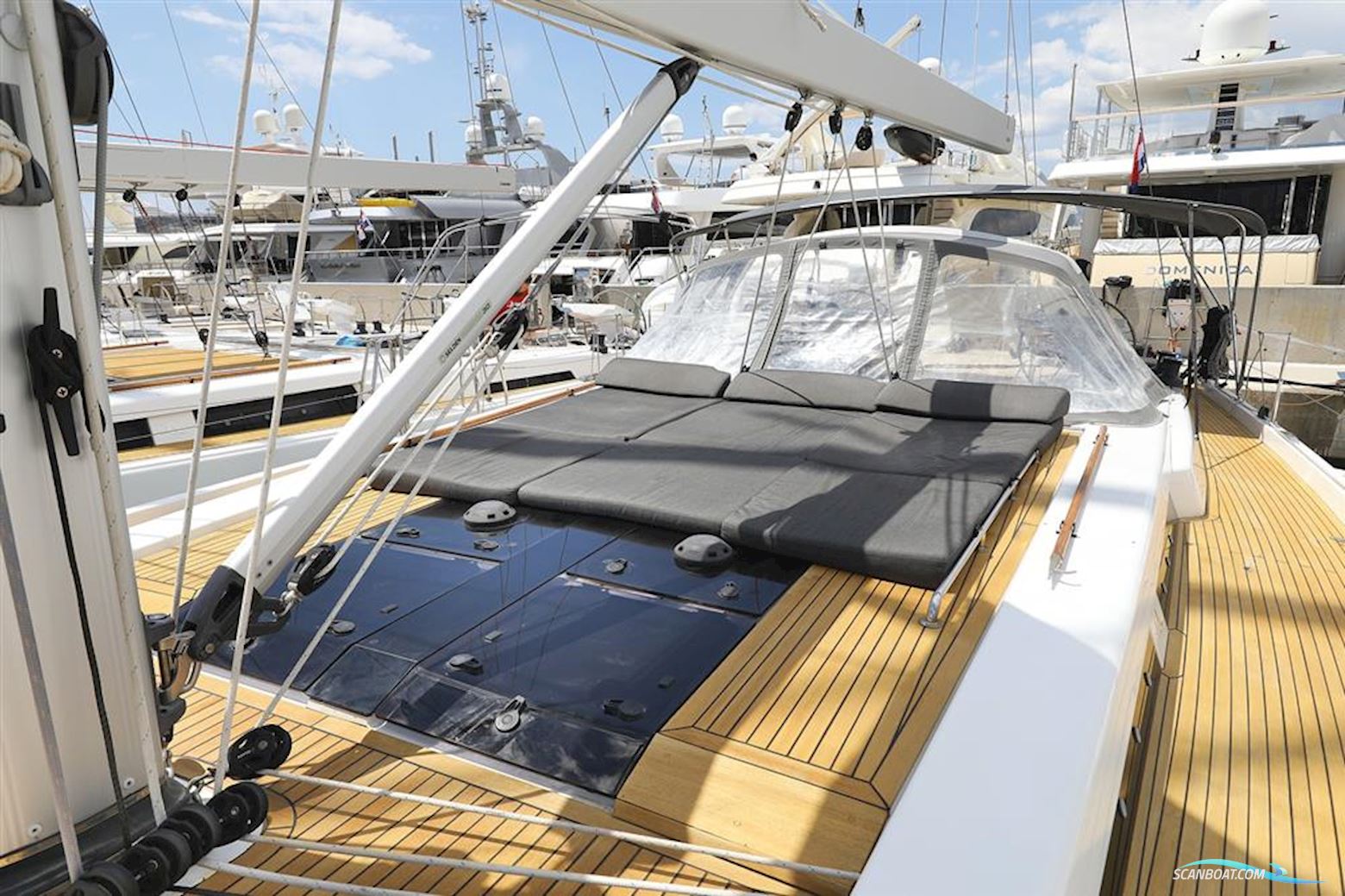 Hanse 588
