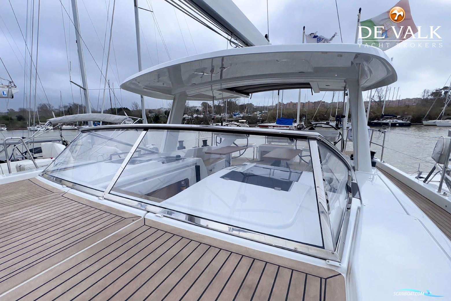 Hanse 588