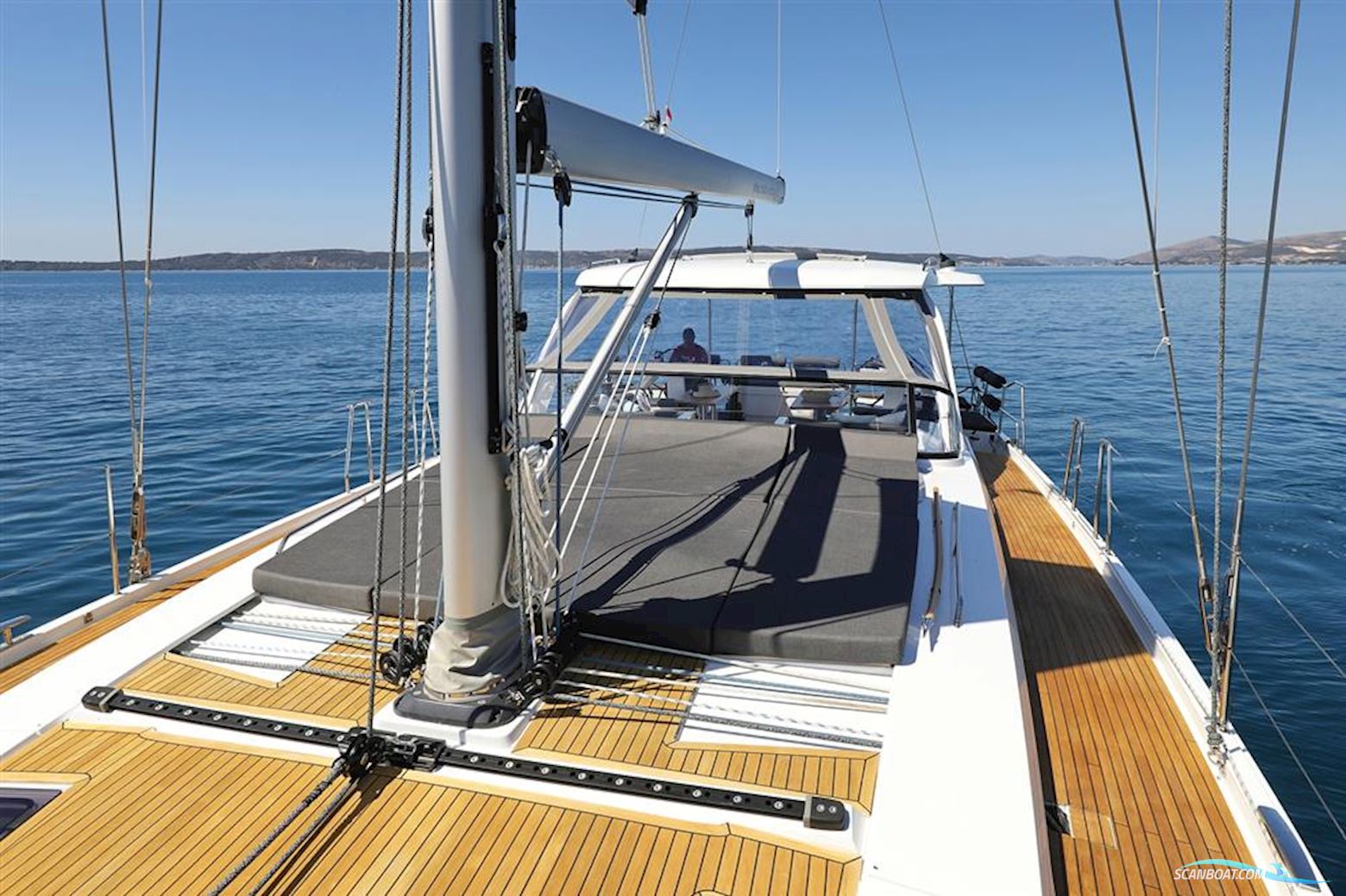 Hanse 590