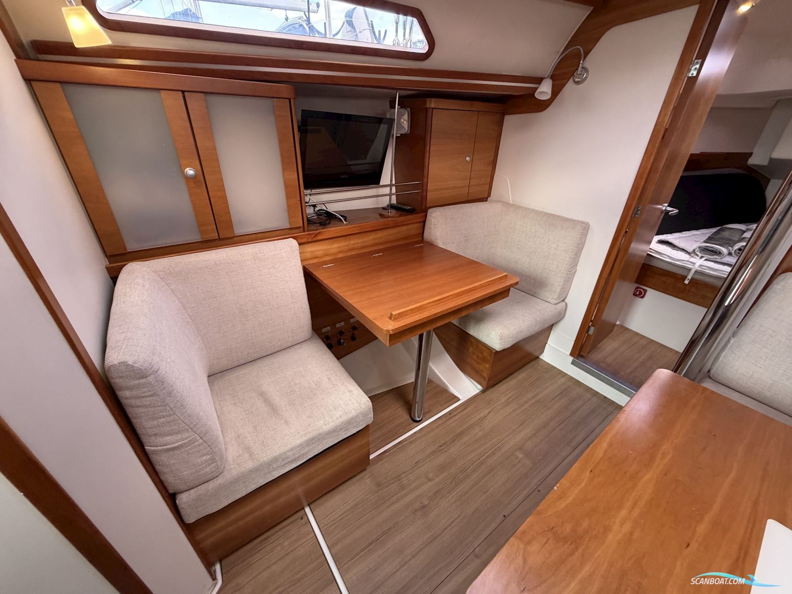 Hanse Hanse 370