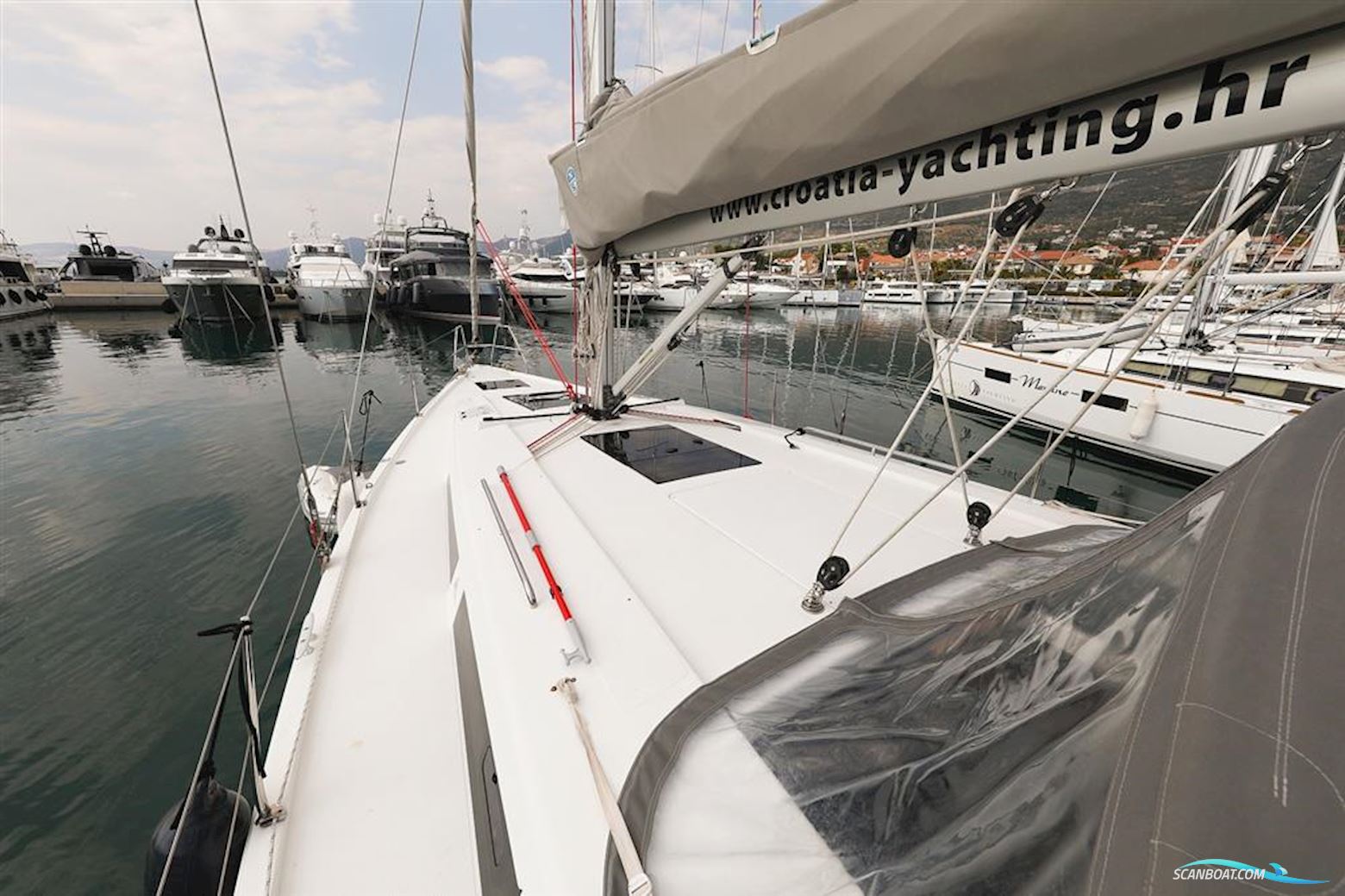 Hanse Yachts 418