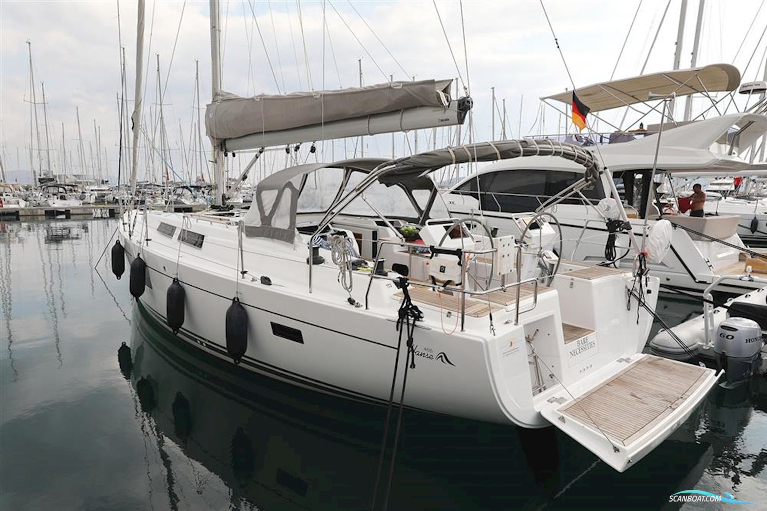 Hanse Yachts 455