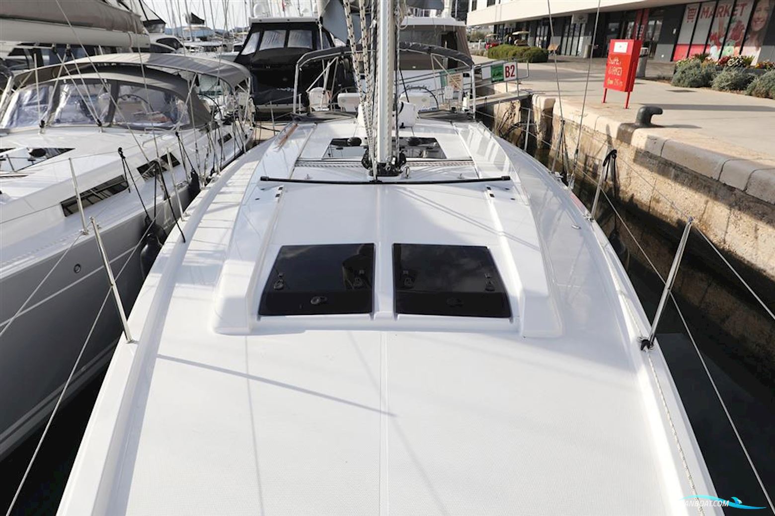 Hanse Yachts 458