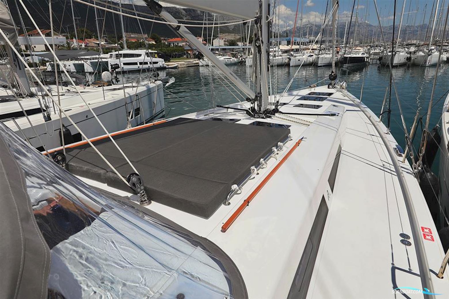 Hanse Yachts 548