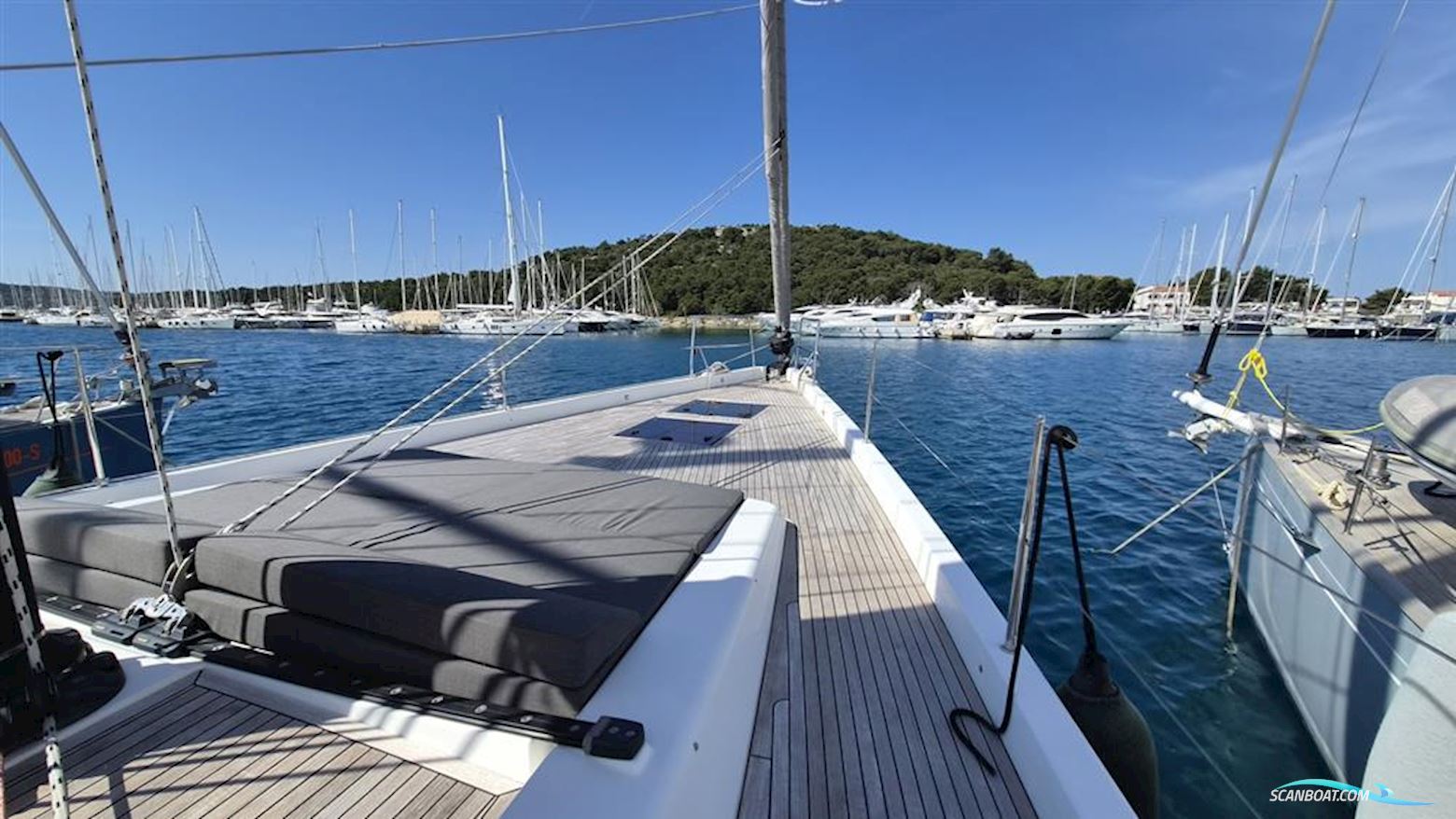 Hanse Yachts 588
