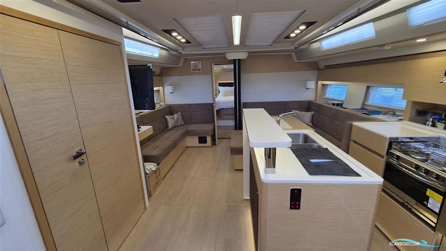 Hanse Yachts 588