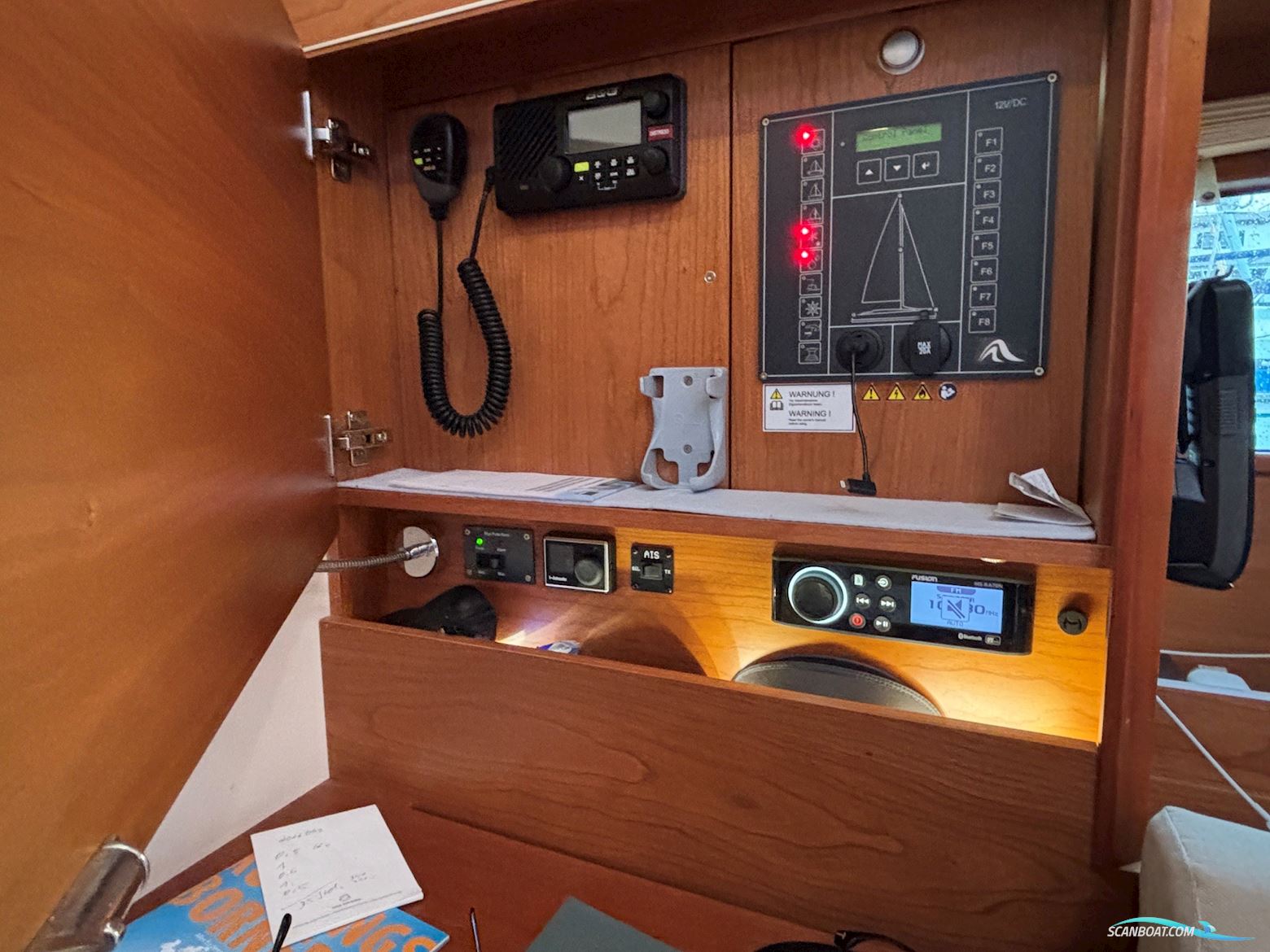 Hanse Yachts AG 455