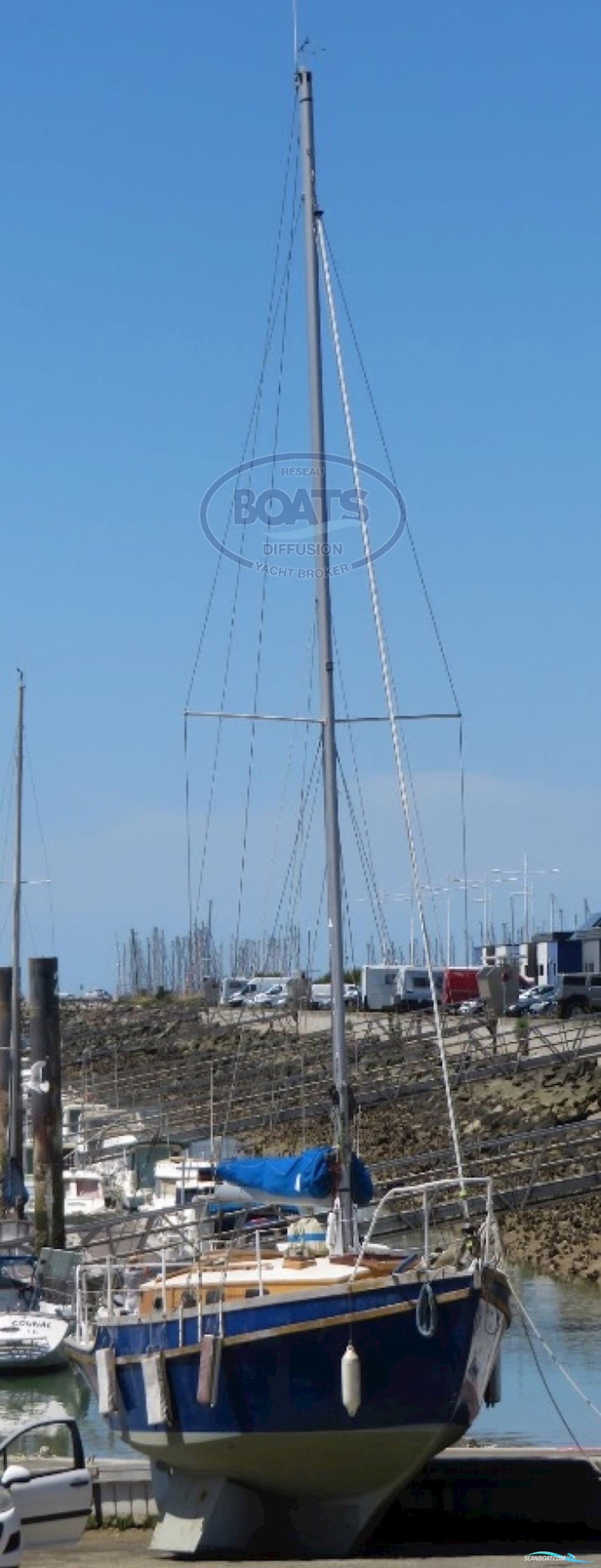 HARTWELL OF PLYMOUTH (GB) HARTWELL OF PLYMOUTH (GB) GOLDEN HIND 31 voilier bois