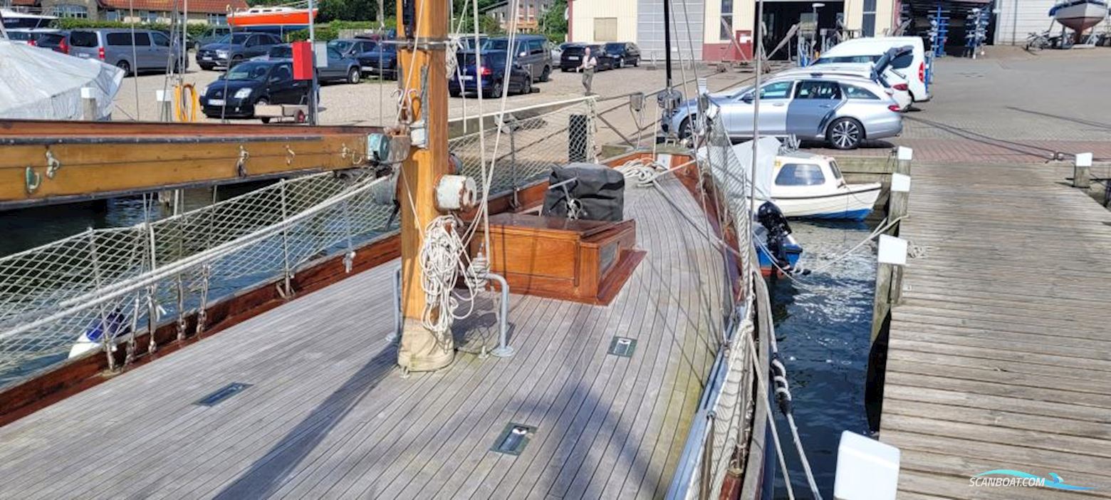 Heinrich Braue Klassiker 9 KR Yacht