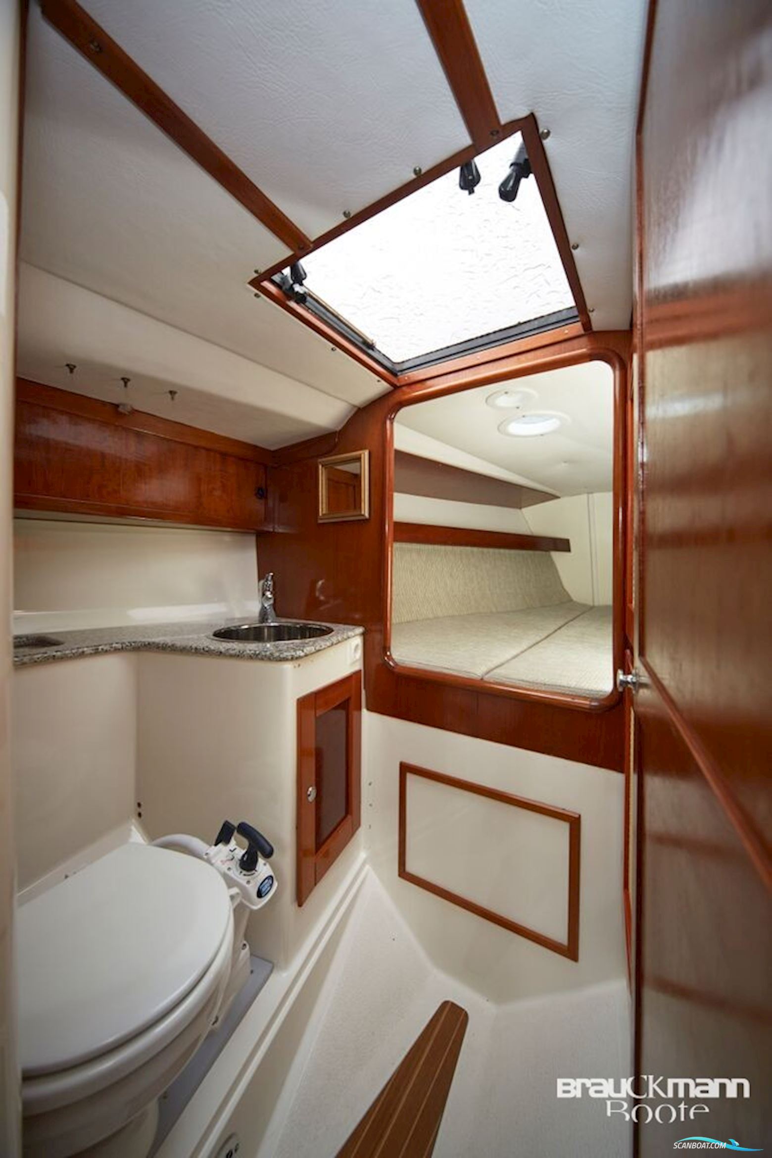 Helmsman Yachts 1200