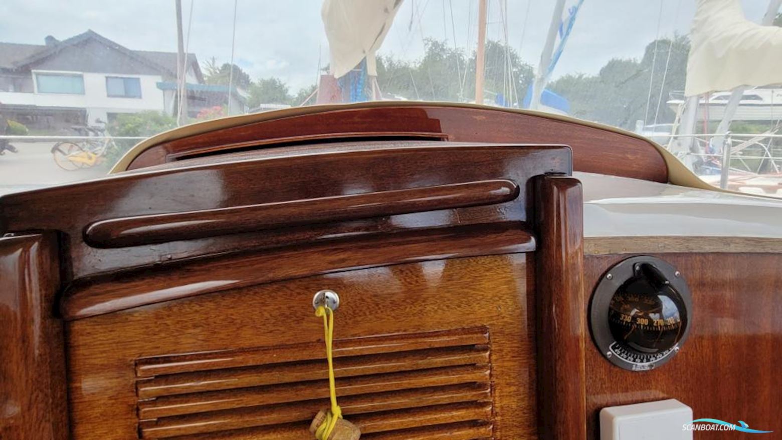 Henningsen & Steckmest Scalar28