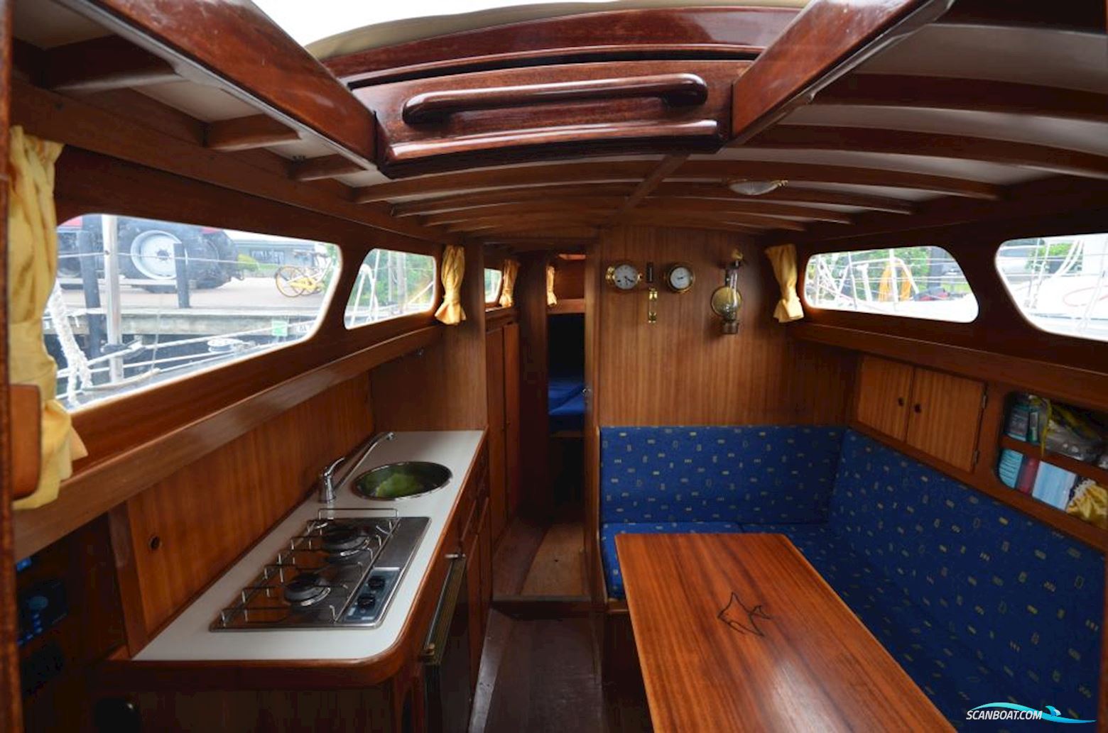 Henningsen & Steckmest Scalar28