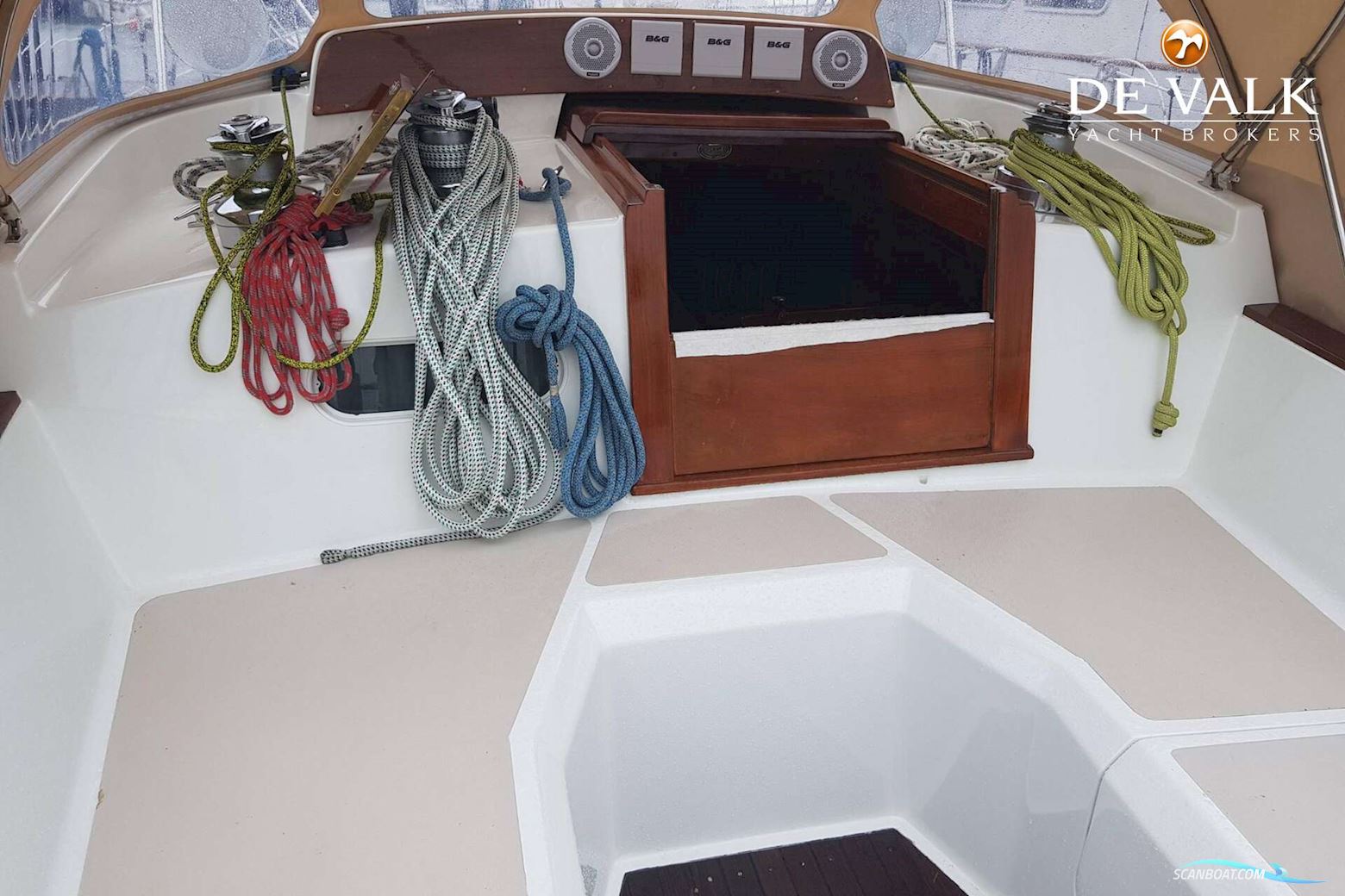 HINCKLEY Sou'wester 52