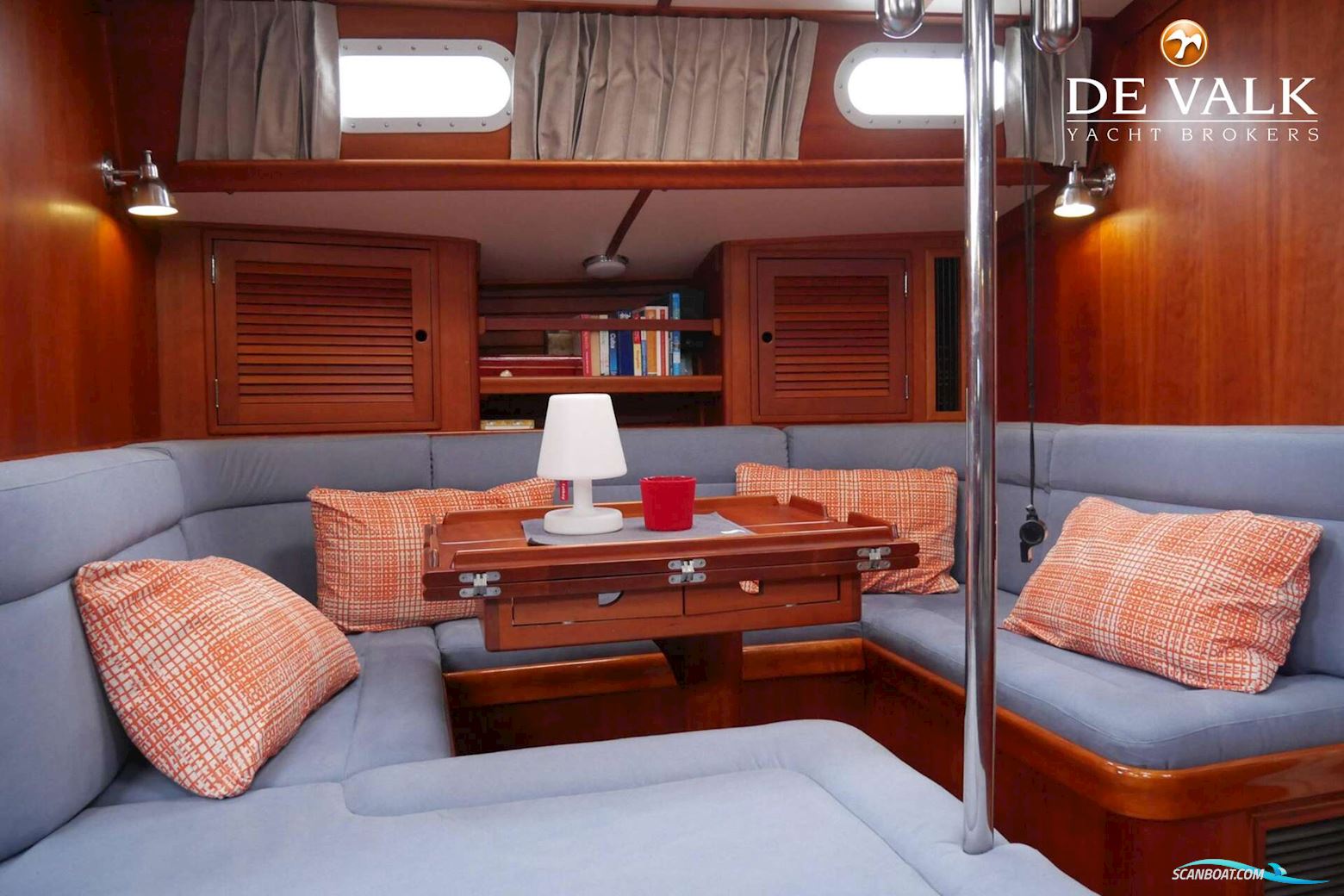 HINCKLEY Sou'wester 52