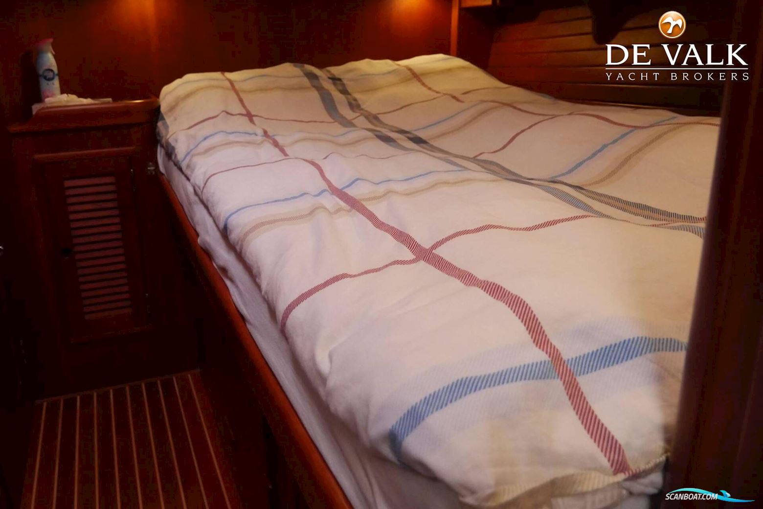 HINCKLEY Sou'wester 52