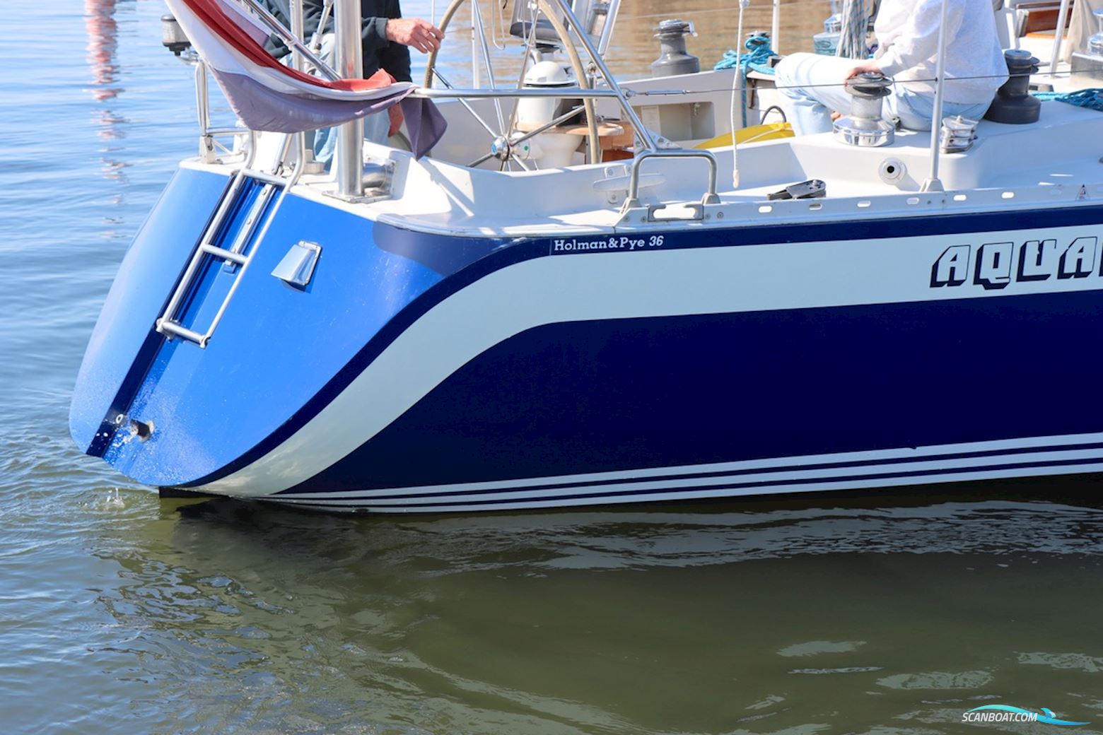 Holman & Pye Red Admiral 36