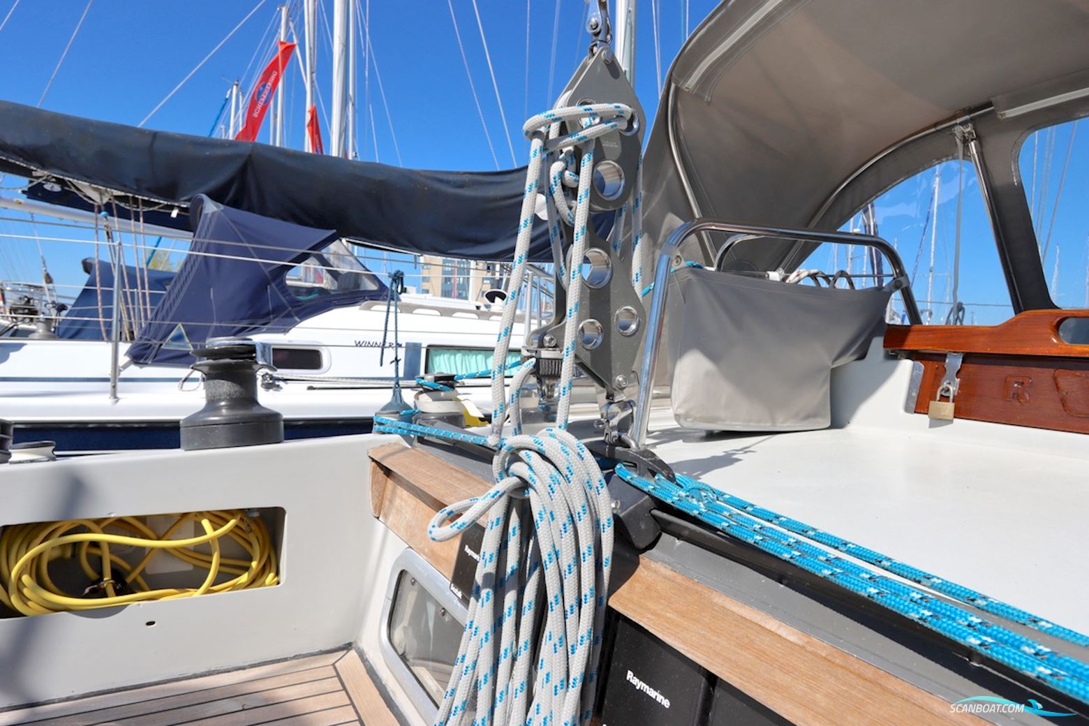 Holman & Pye Red Admiral