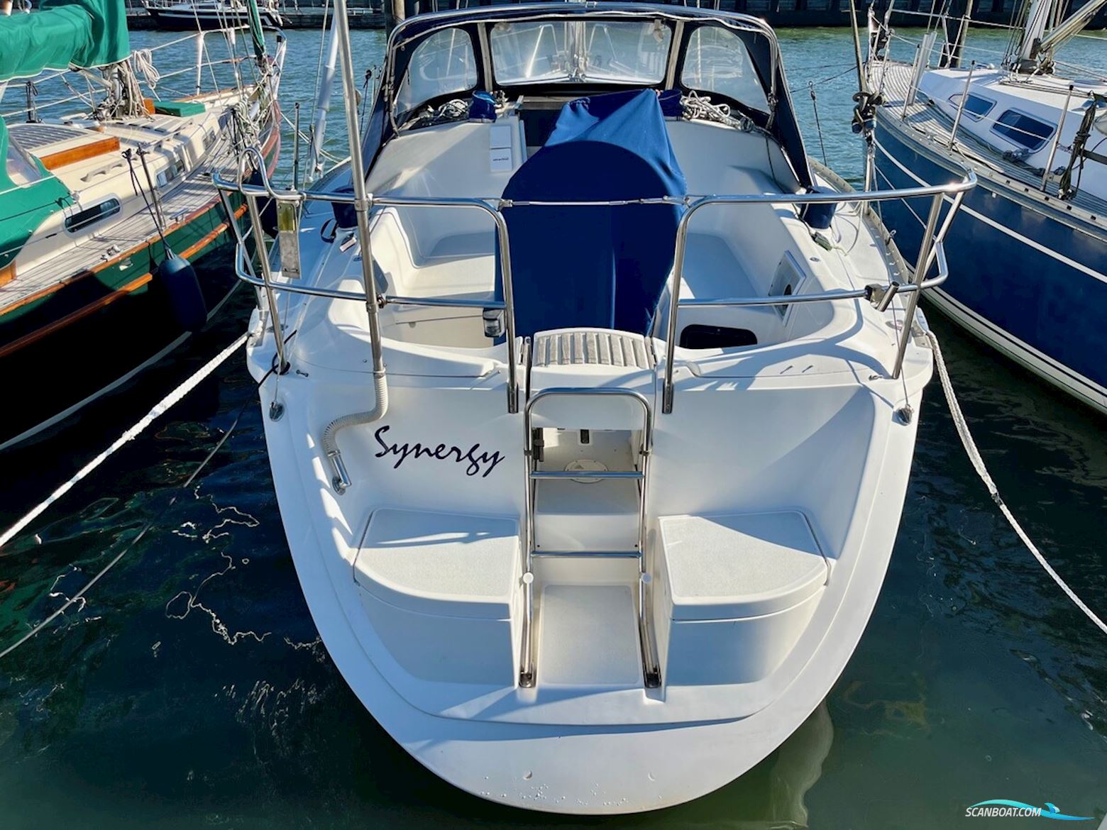 Hunter  30