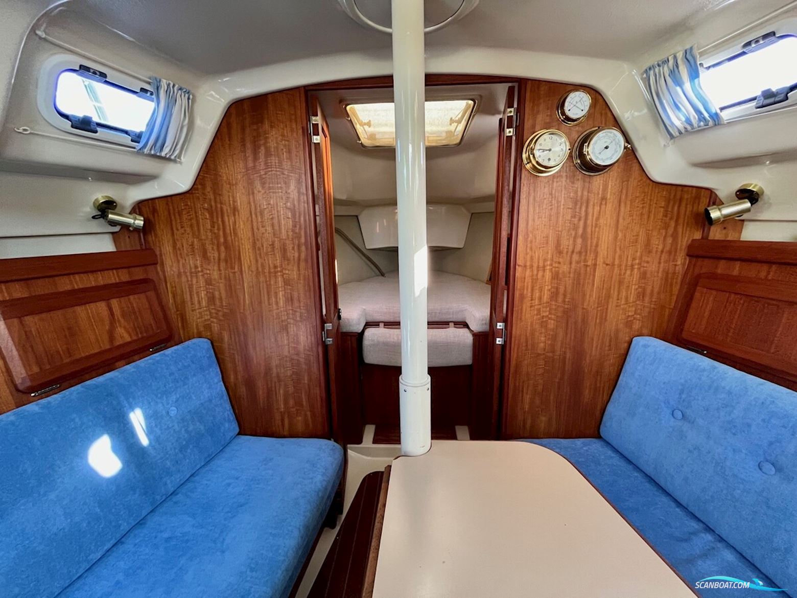 Hunter  30