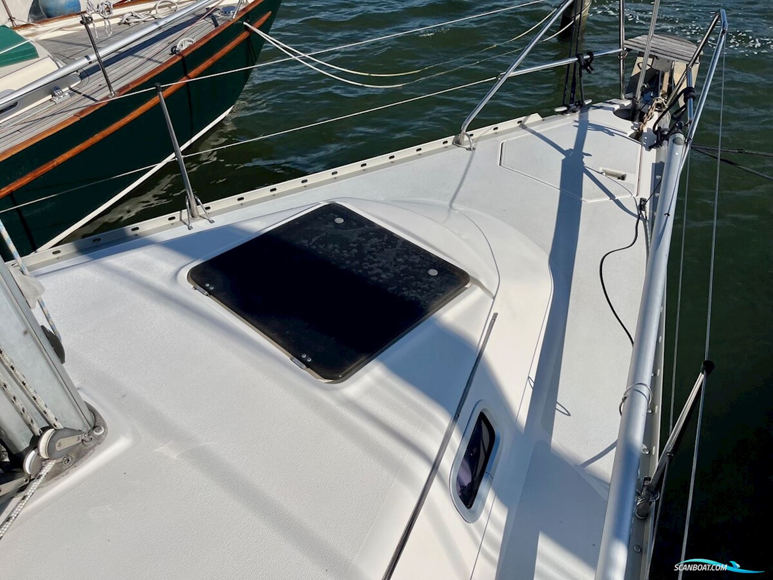 Hunter  30