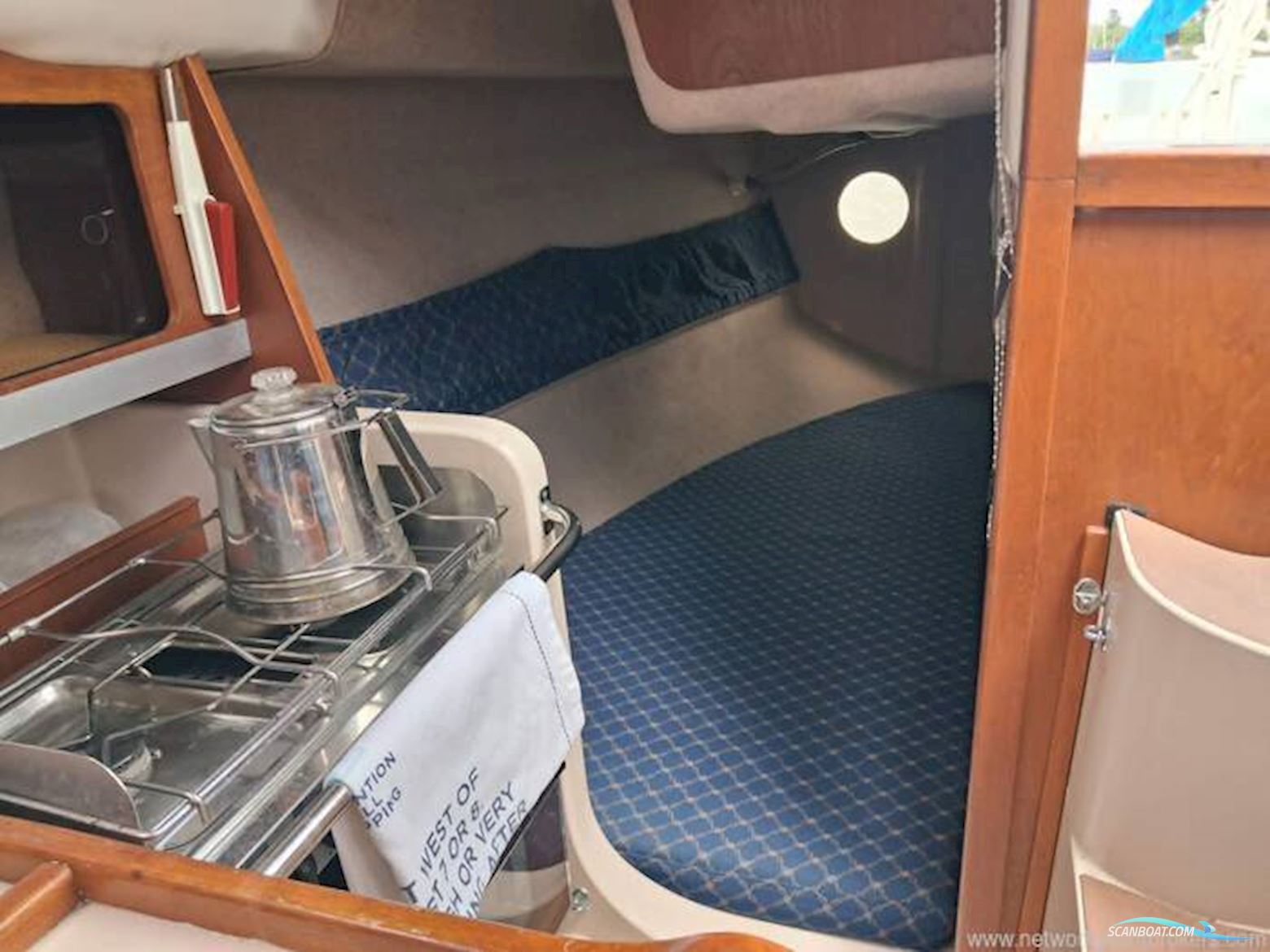 Hunter 245