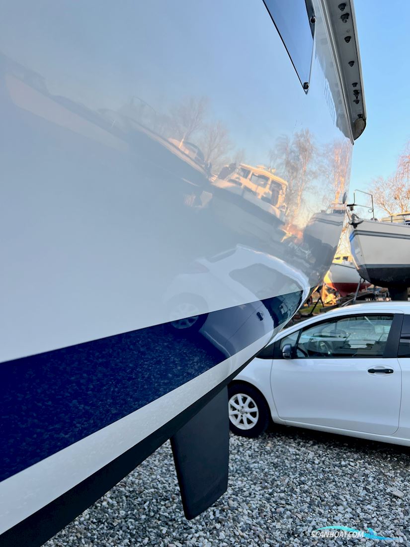 Hunter 28
