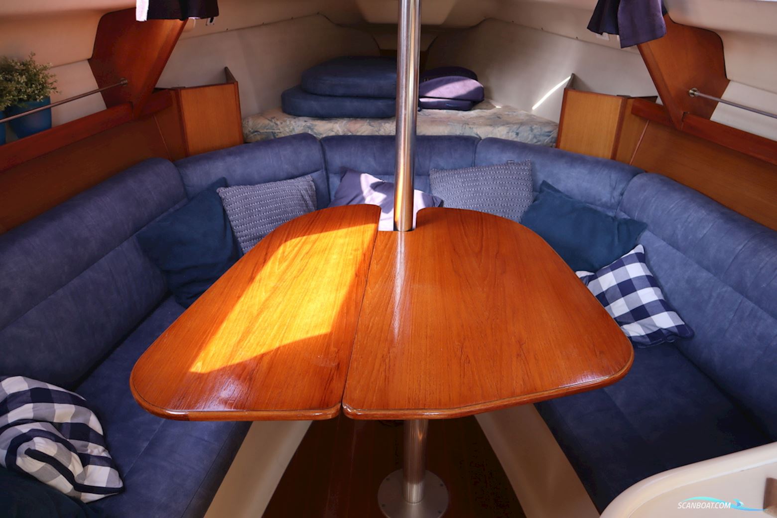 Hunter 280 Met stuurwiel