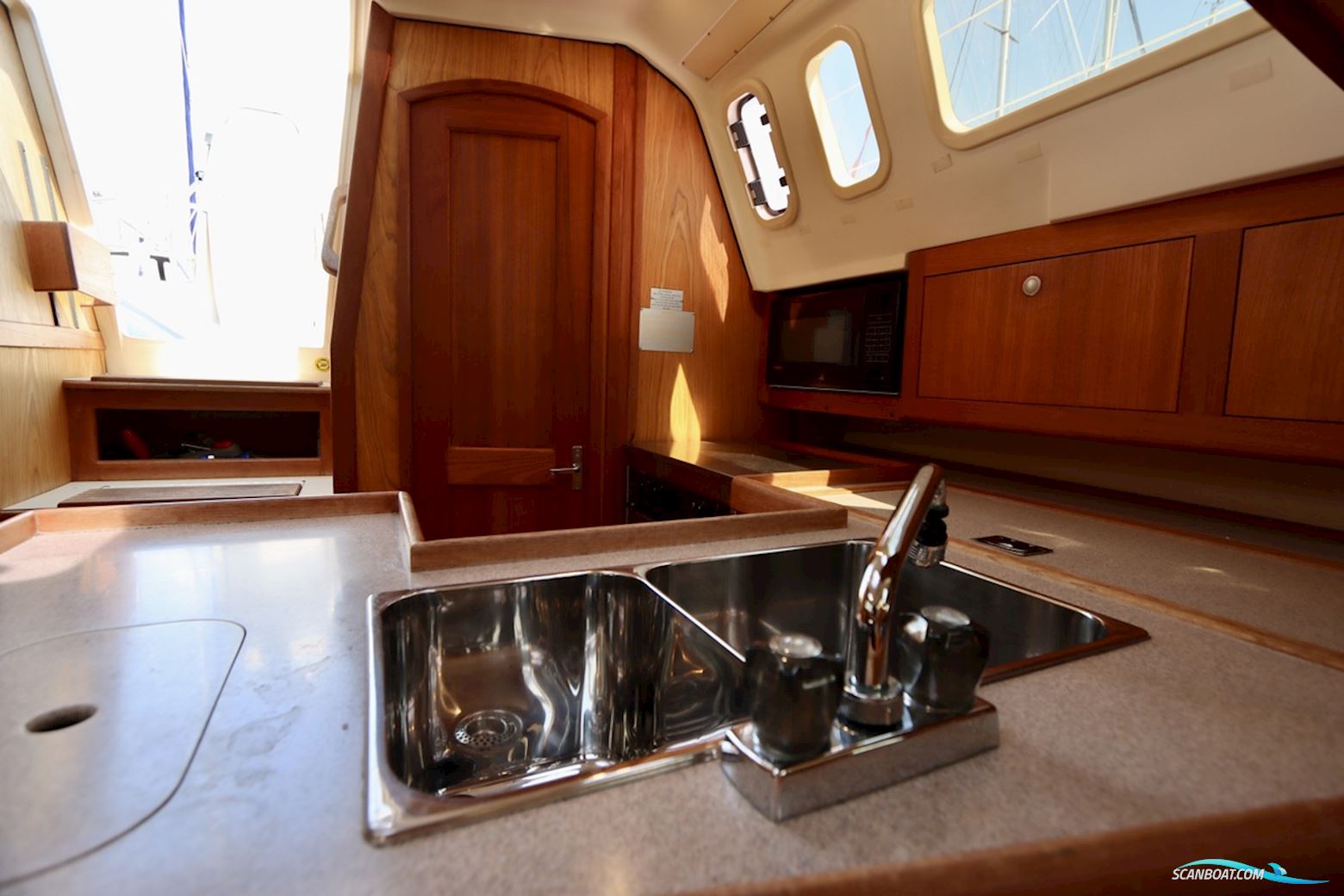Hunter 340