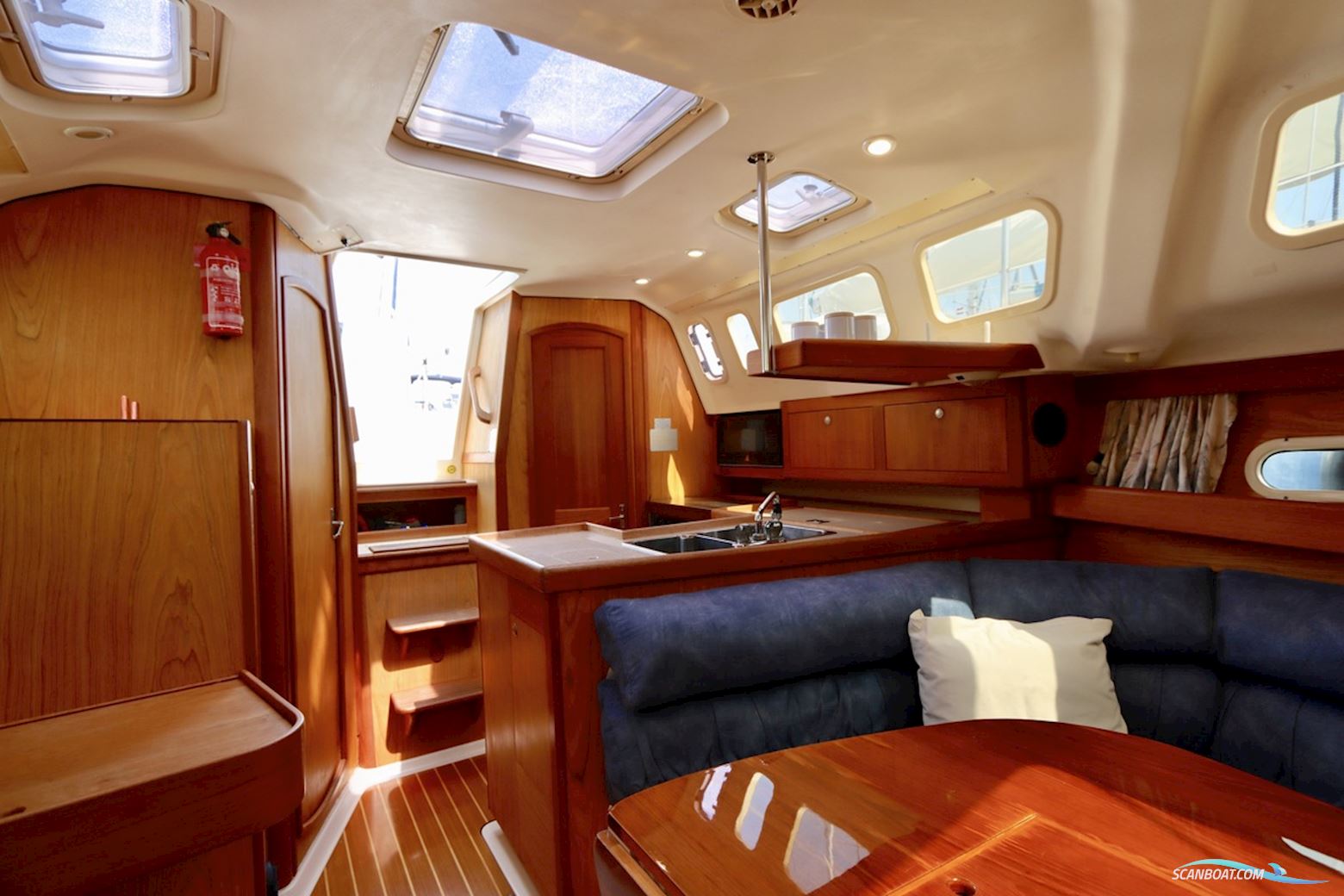 Hunter 340