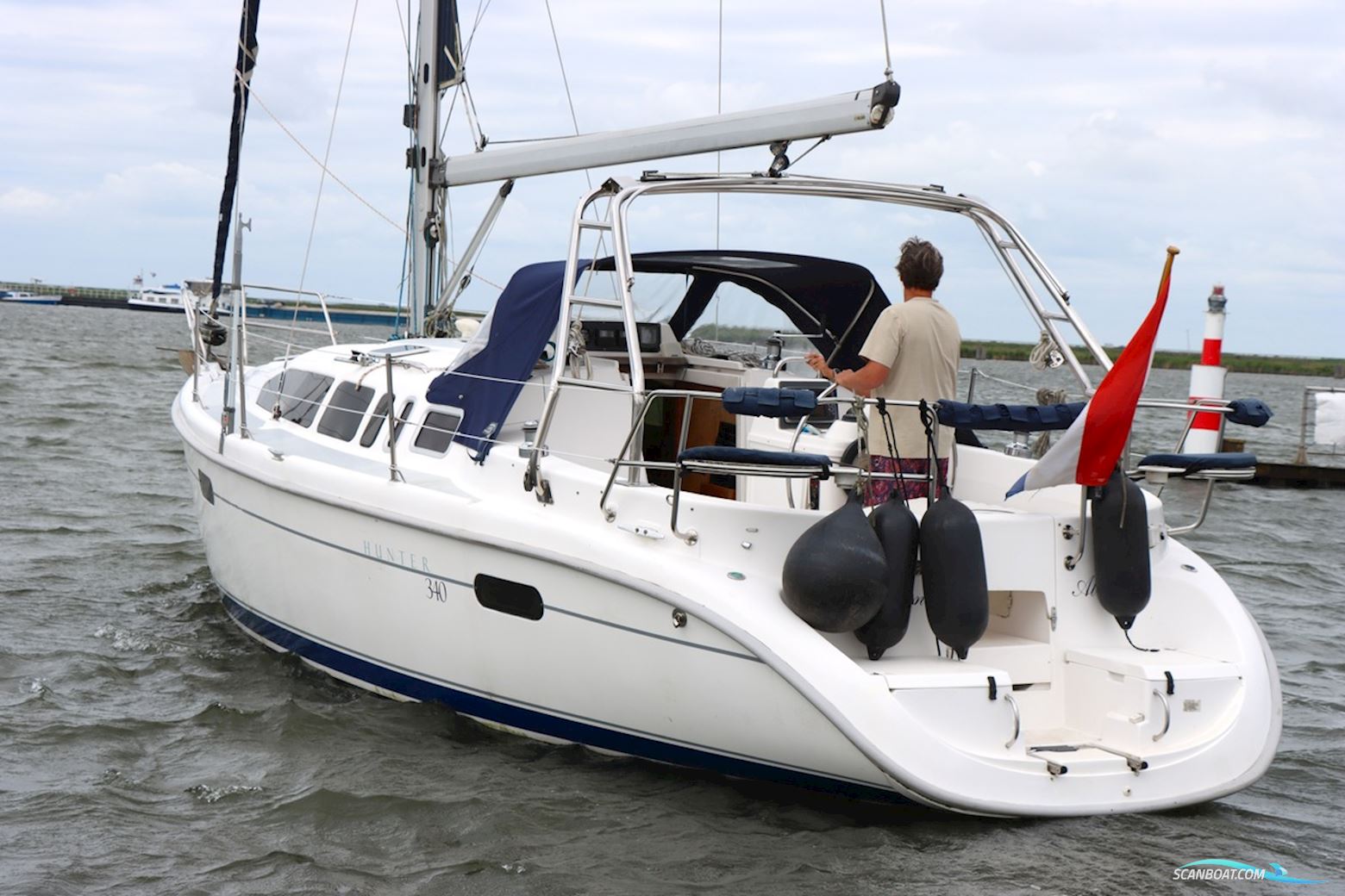 Hunter 340