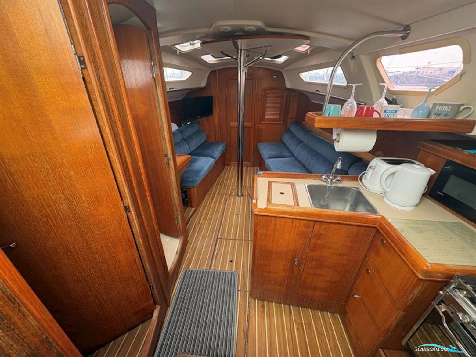 Hunter Legend 326