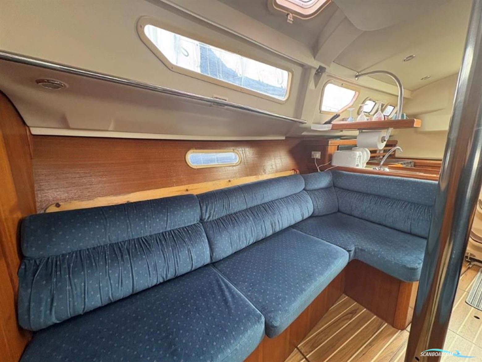 Hunter Legend 326
