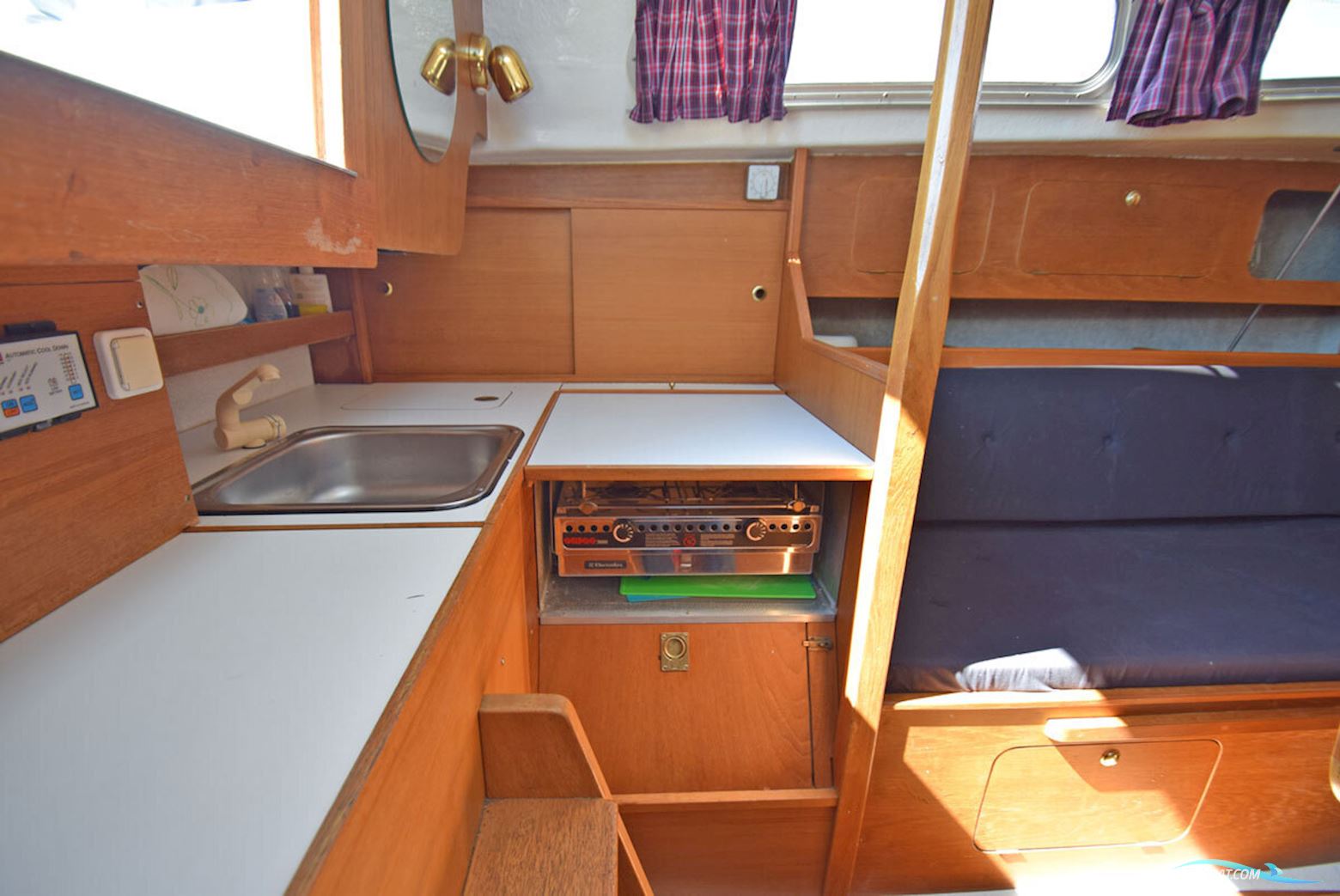 Hurley 800