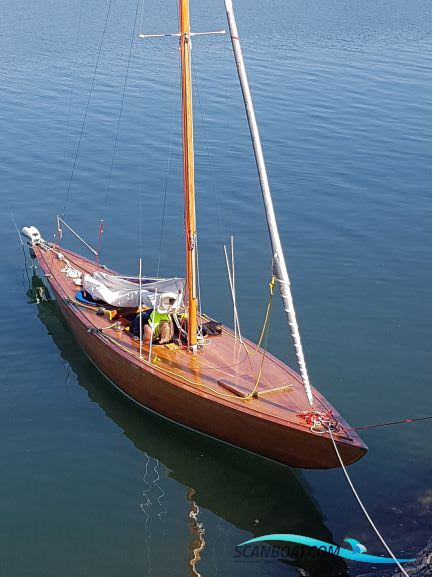 Int 5 Segelboot 1939, mit Tohatsu motor, Sweden