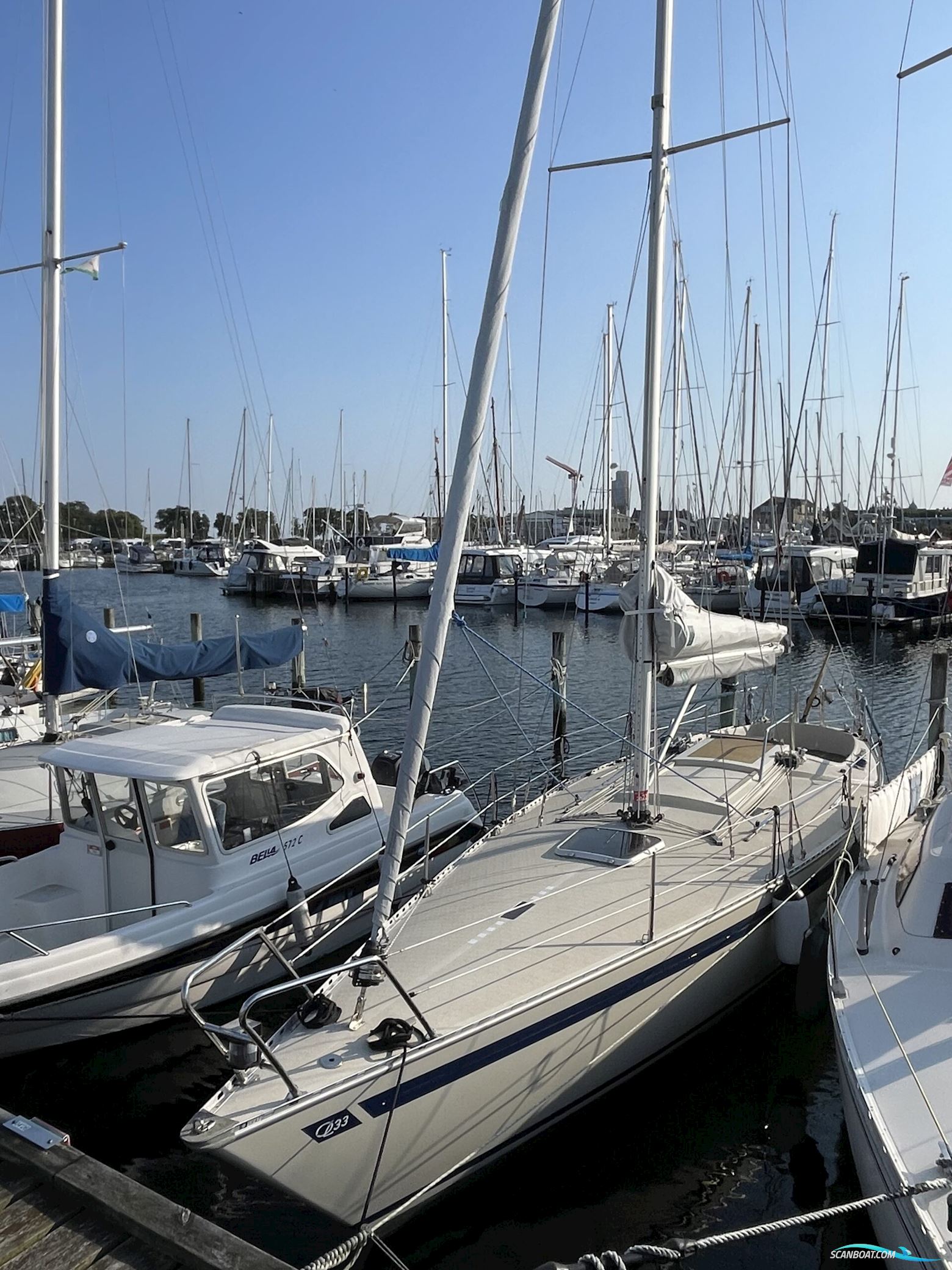 International 1006, Den-40, Solgt Segelboot 1984, mit Lombardini motor, Dänemark