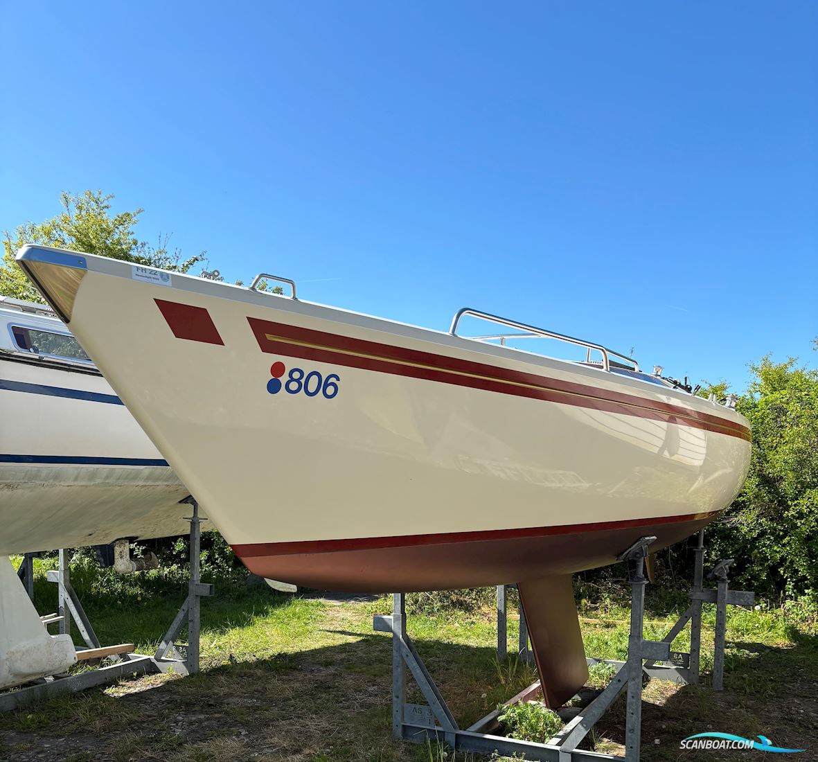 International 806 Segelboot 1985, mit Suzuki motor, Dänemark
