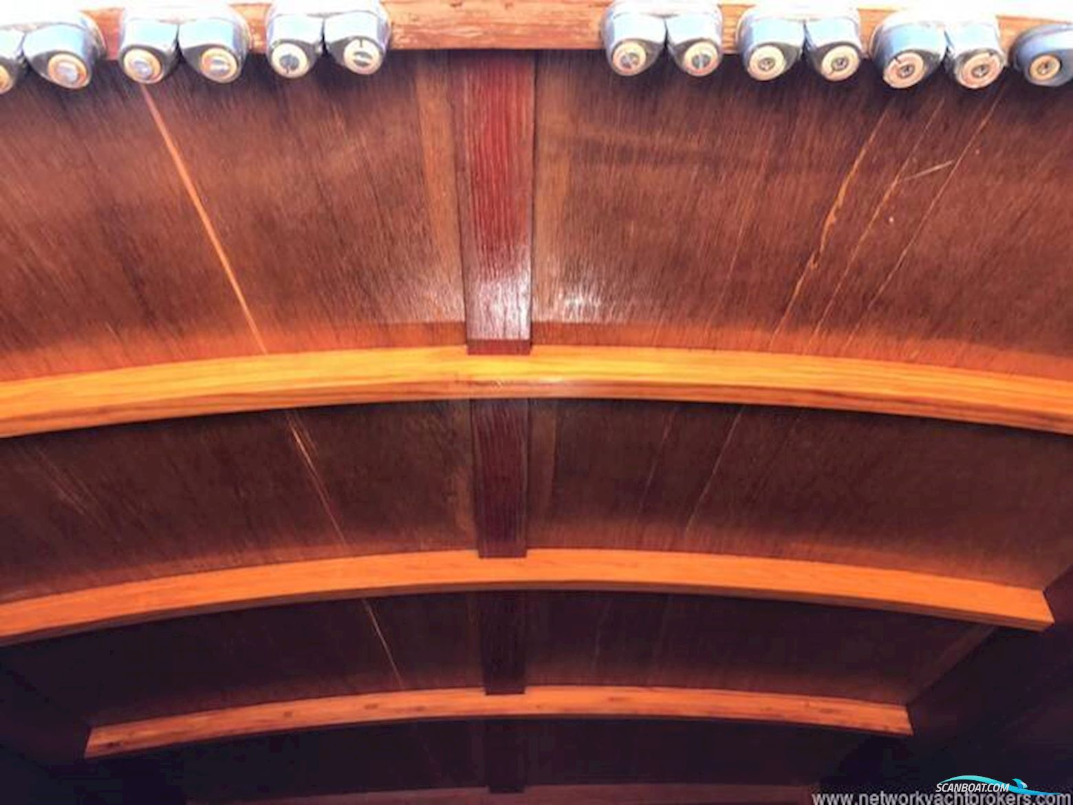 International Dragon 29