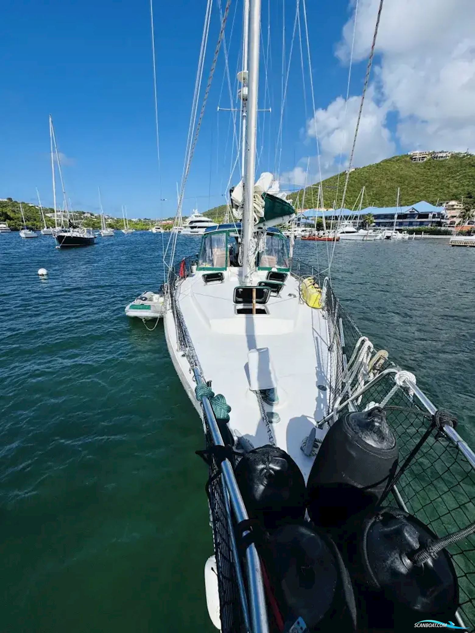 Irwin 41 Center Cockpit Ketch