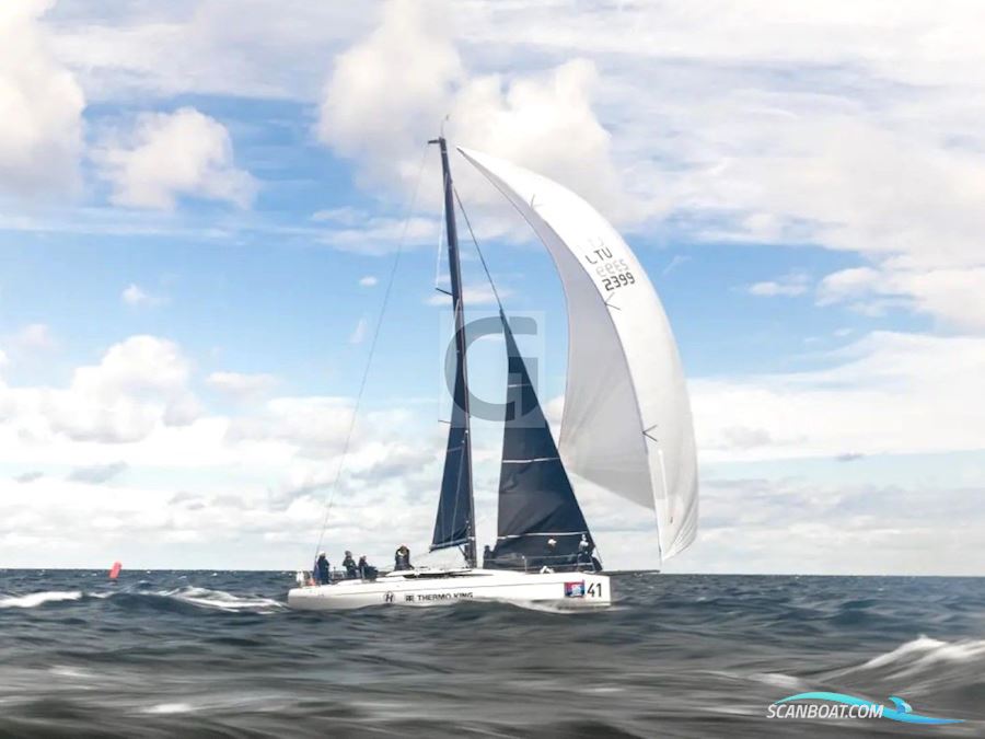 Italia Yachts 11.98 Fuoriserie