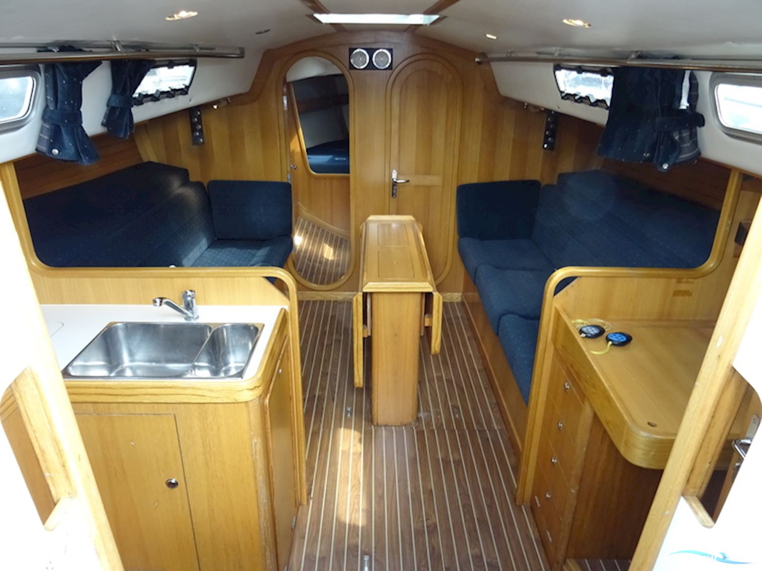 J Boats -120
