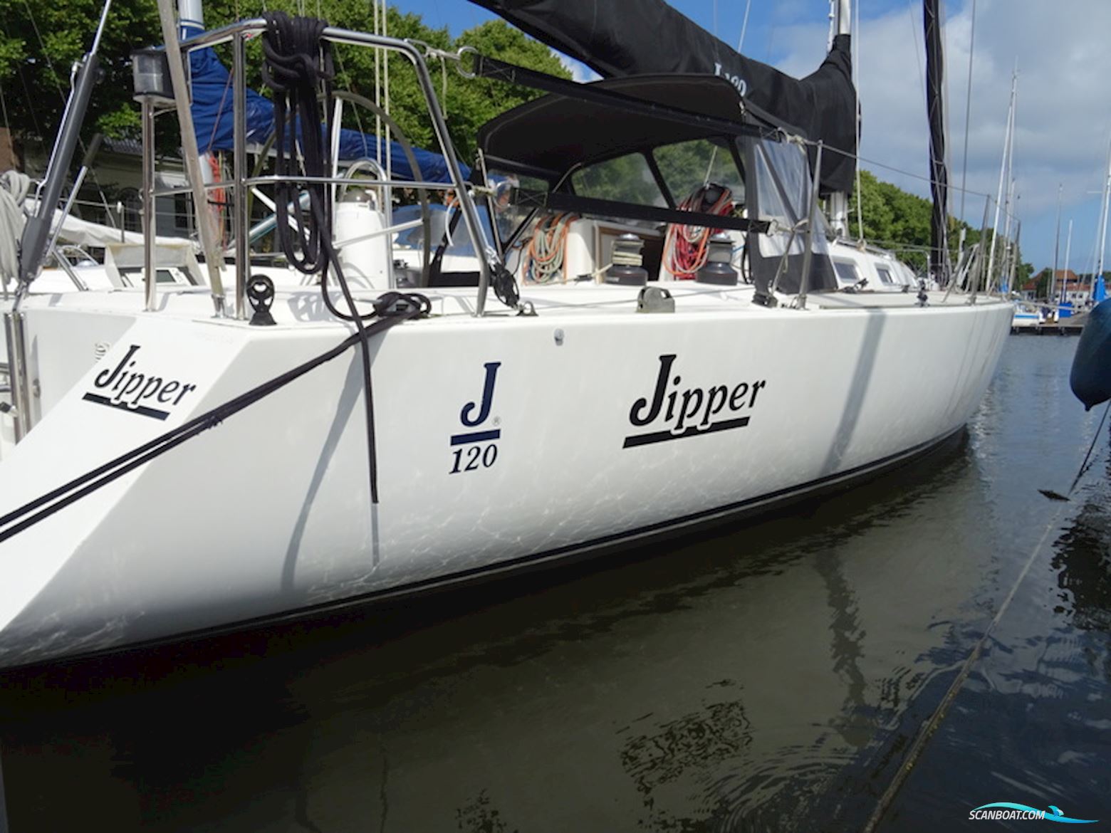 J Boats -120