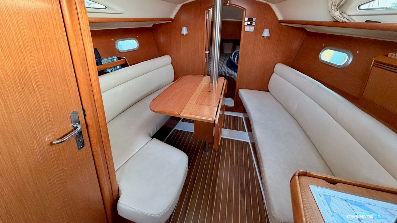 Jeanneau 32 Sun Odyssey Legende 