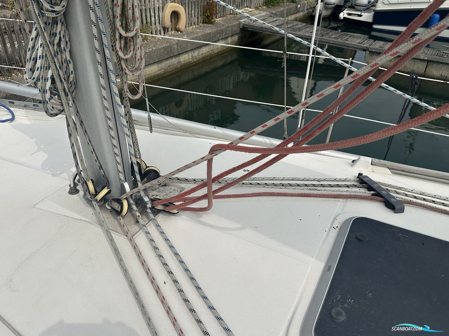 Jeanneau 342