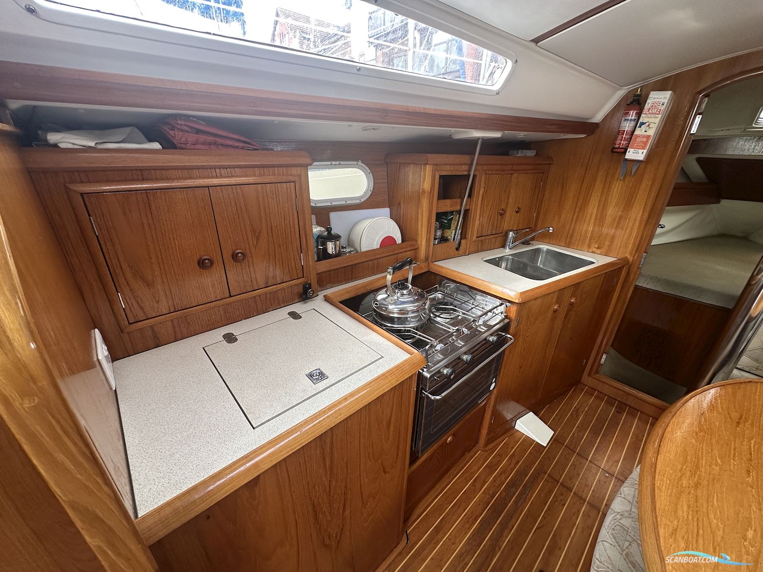Jeanneau 342