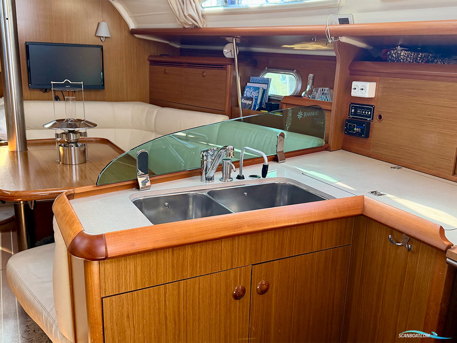 Jeanneau 35 Sun Odyssey
