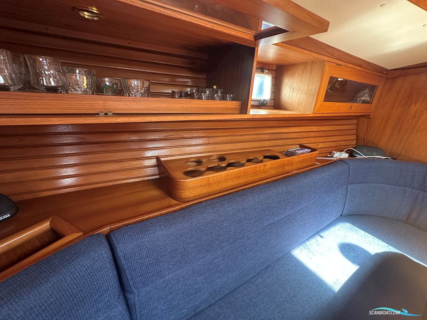 Jeanneau 44 Sun Magic